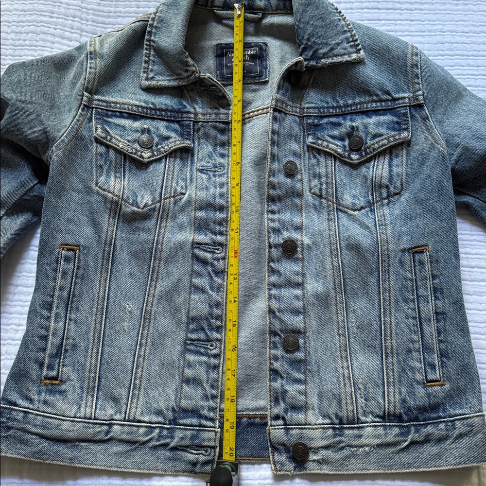 A&F Denim Jacket - Picture 6 of 10